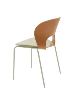 Ø Chair