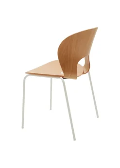 Ø Chair