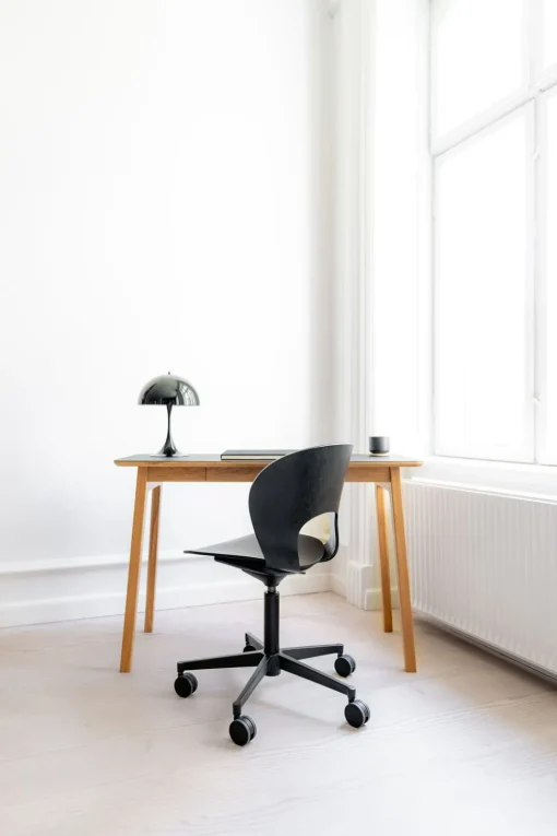Ø Swivel Chair by Øivind Slaatto