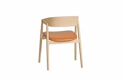 AC2 Chair / Padded Seat