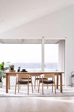 AC2 Chair / Padded Seat