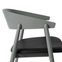 AC2 Chair / Padded Seat