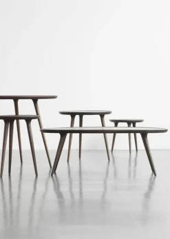 Accent Oval Lounge Table