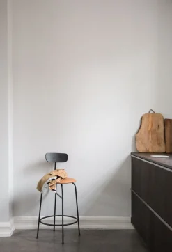 Afteroom / Counter Chair