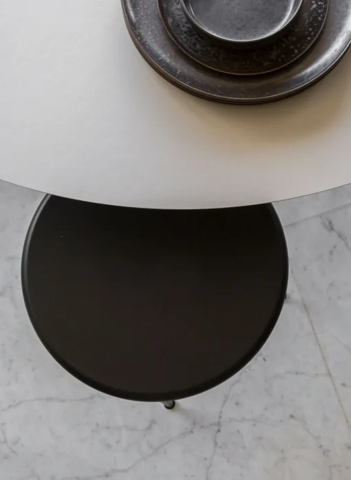 Afteroom / Stool
