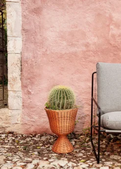 Agnes Plant Stand