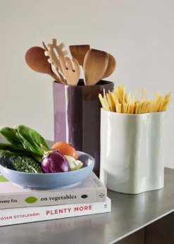 Amare Storage With Lid