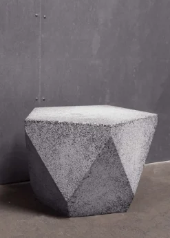 ANNIE TABLE