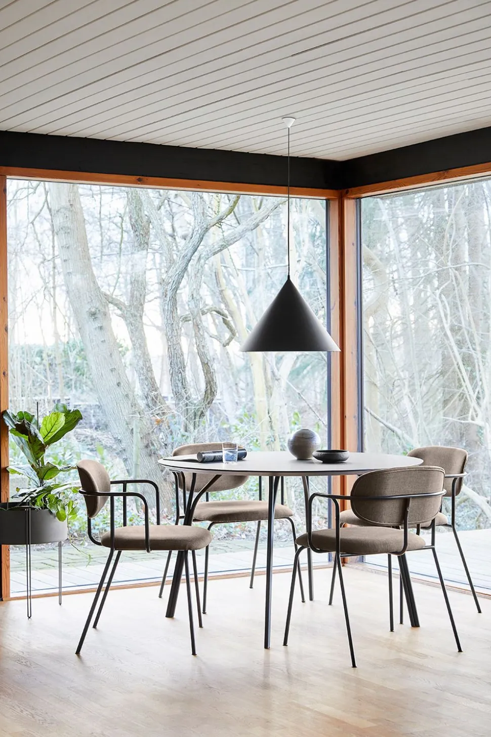 Annular Pendant Lamp