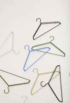 Apply Hanger