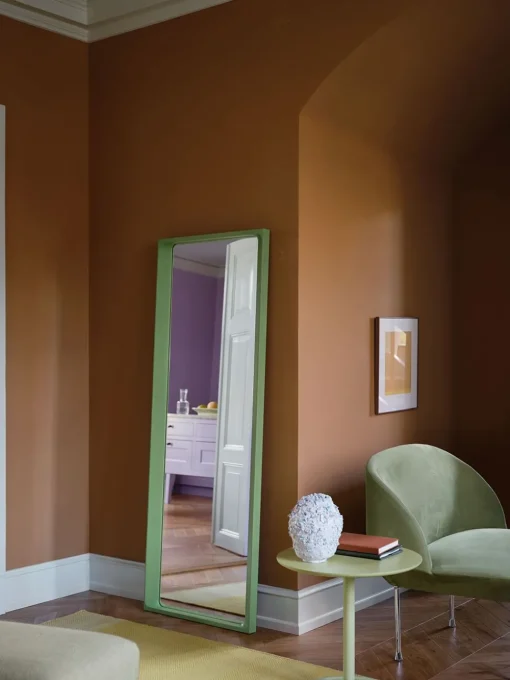 Arced Mirror