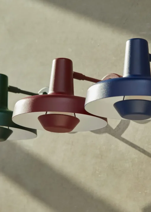 Arigato wall lamp