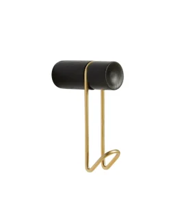 Around Wall Hanger