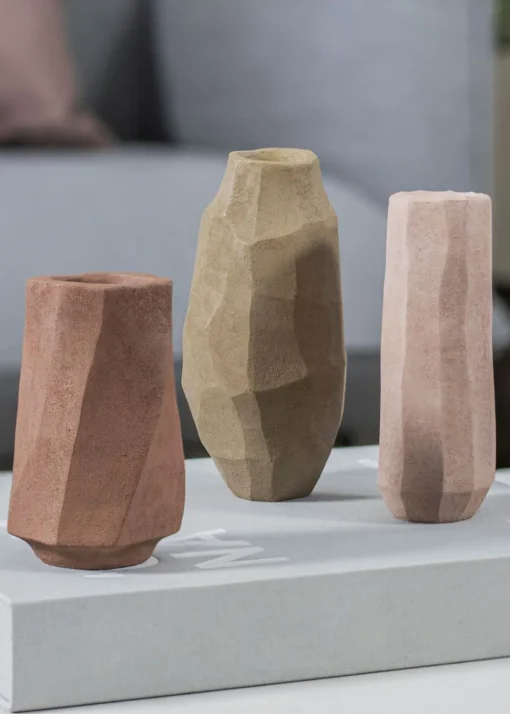 ART PIECE Nuki Vase