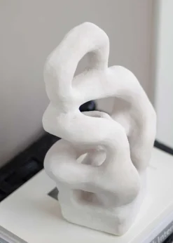 ART PIECE Sculpture