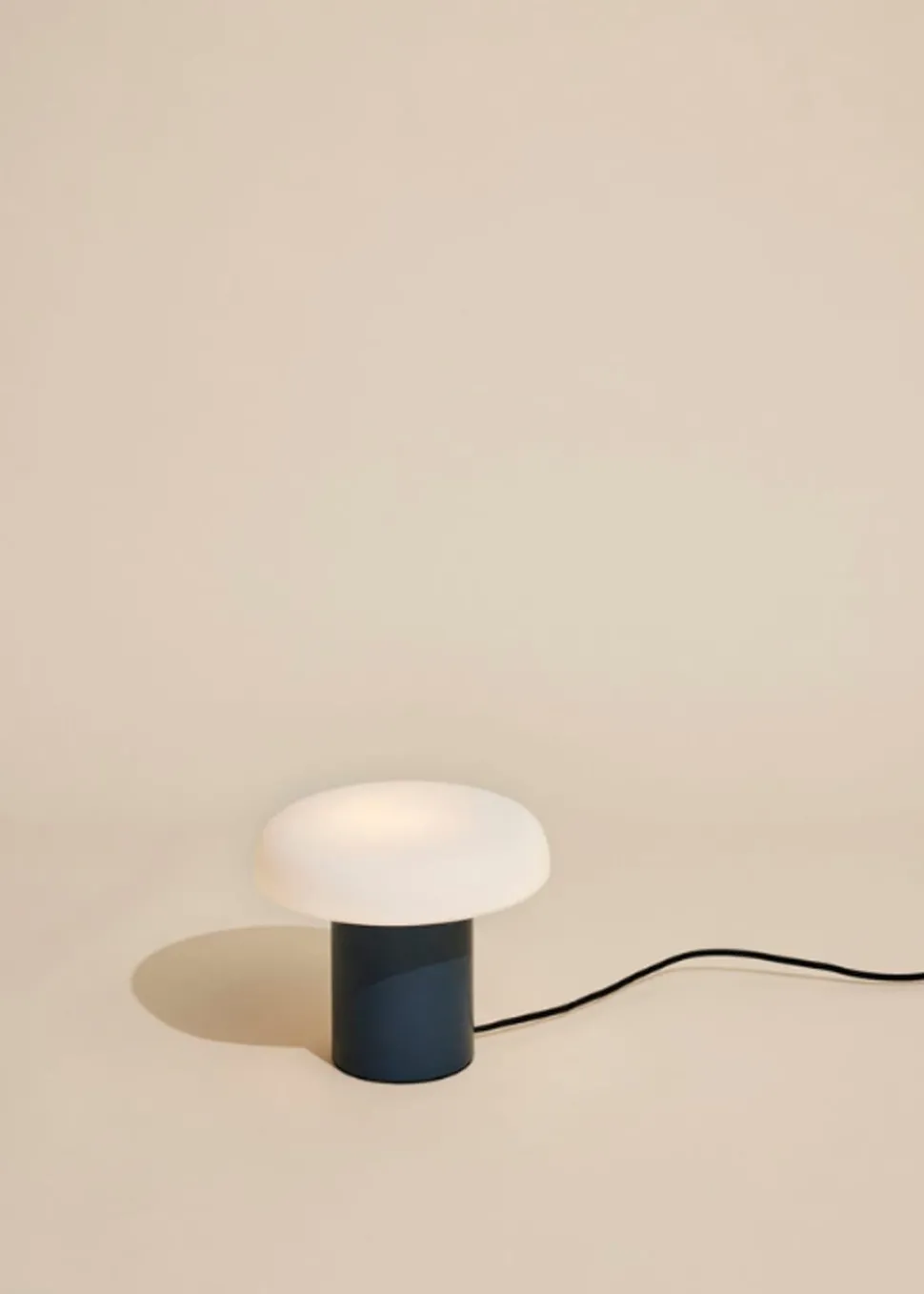 Ateliers Table Lamp