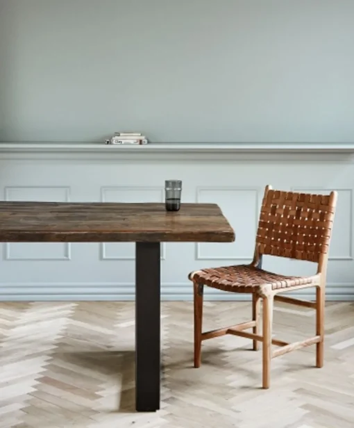 AYA dinner chair