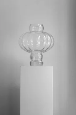 Balloon Vase 03