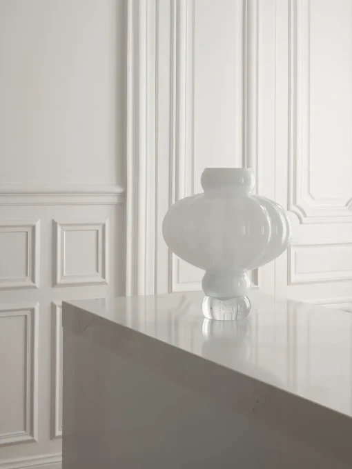 Balloon Vase 03