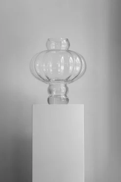 Balloon Vase 08