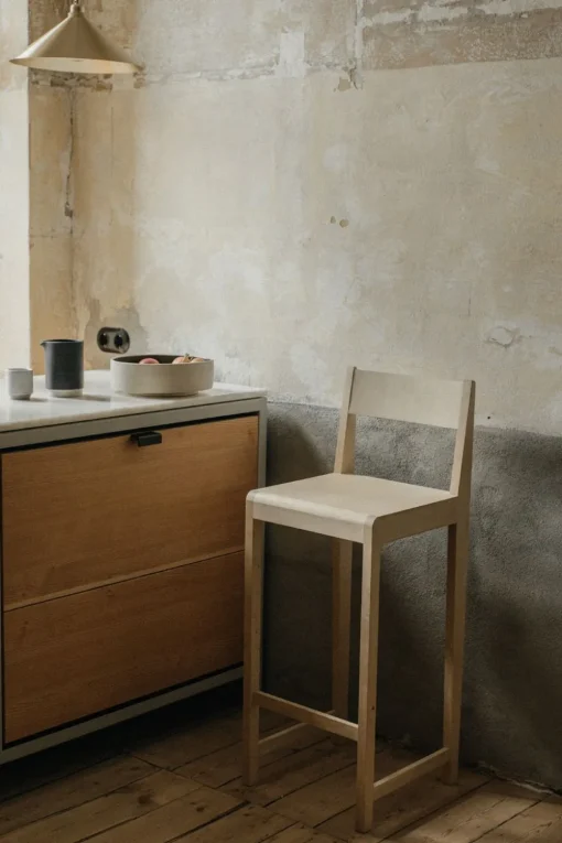 Bar chair 01