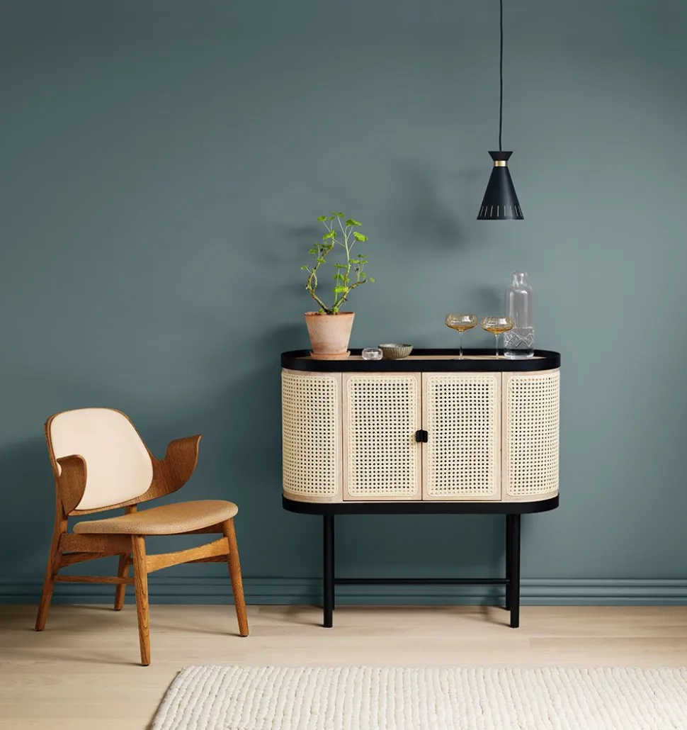 Be My Guest / Bar Cabinet