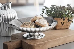 Bernadotte Dish On Stand