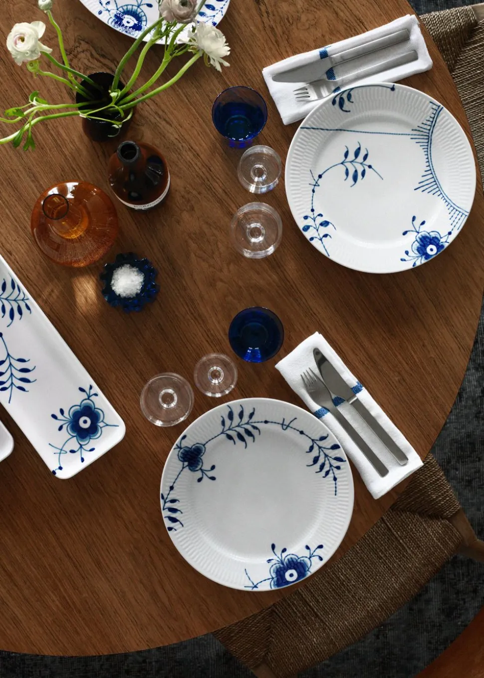 Blue Fluted Mega / Decoration 2