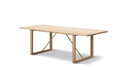 BM67 Coffee Table 5367 by Børge Mogensen