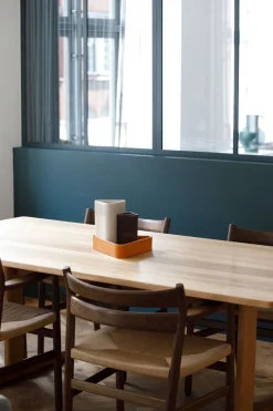 BM Shaker Table