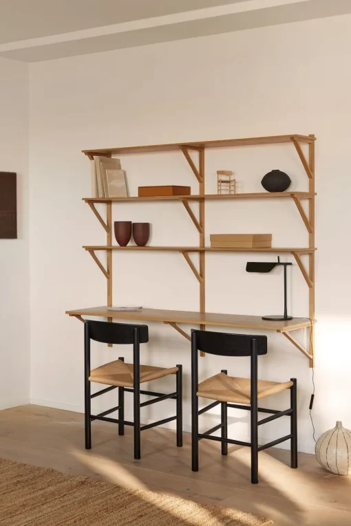 BM29 Shelf 2900 by Børge Mogensen