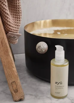 Body Oil