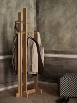 Bridge Clothes Stand
