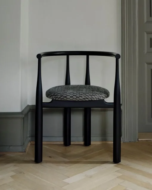BUKOWSKI CHAIR