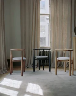BUKOWSKI CHAIR
