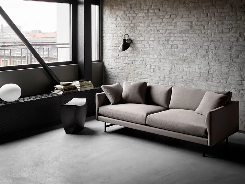 Calmo Sofa 95 5652 by Hugo Passos