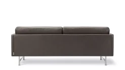 Calmo Sofa 95 5652 by Hugo Passos