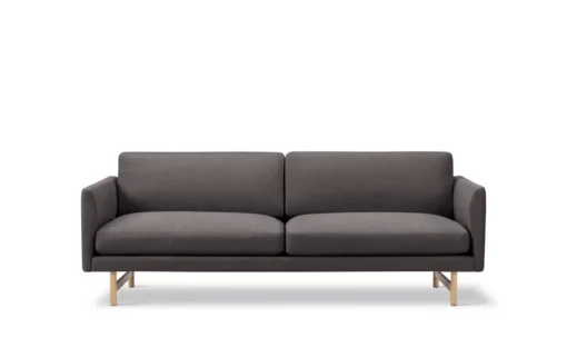 Calmo Sofa 95 5652 by Hugo Passos