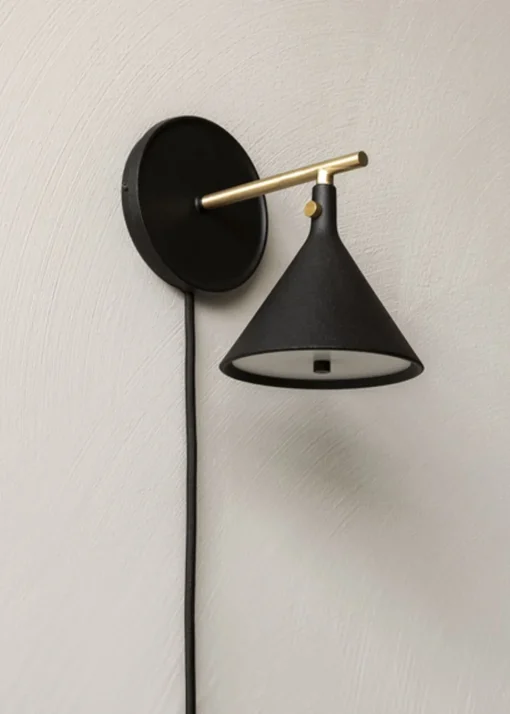 Cast Sconce Wall Lamp