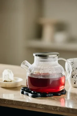 Celosia Teapot