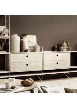 Chest w/ Drawers