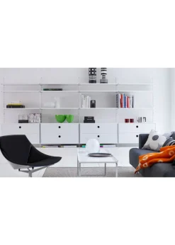 Chest w/ Drawers