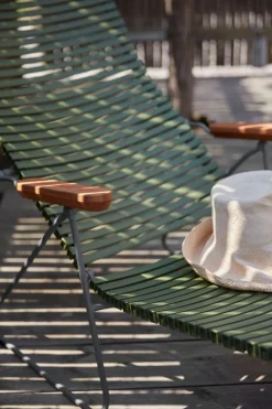 Click Sunlounger