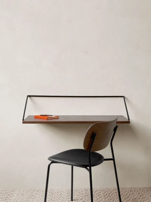 Co Chair / Black Base