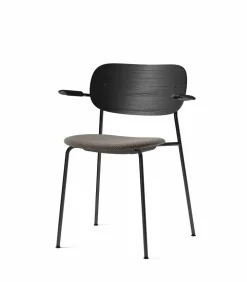 Co Chair w. Armrest / Black Base