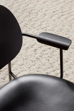 Co Lounge Chair