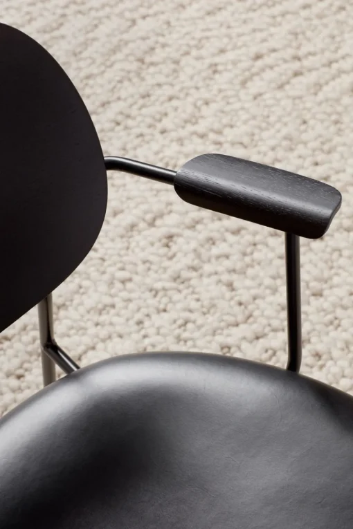 Co Lounge Chair