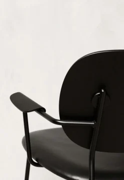 Co Lounge Chair