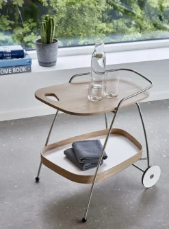 Coffee table / AK700 by Nissen & Gehl