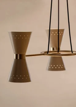 Collector, Chandelier 3